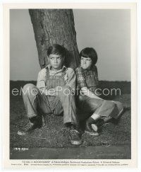 9j683 TO KILL A MOCKINGBIRD 8x10 still '62 Mary Badham as Scout & Phillip Alford as Jem by tree!