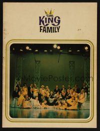 9m086 KING FAMILY SHOW TV program '65 variety show, many cool images of the King Sisters!