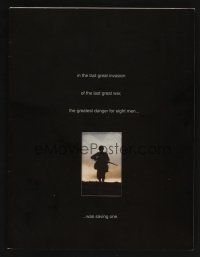9p233 SAVING PRIVATE RYAN promo brochure '98 Steven Spielberg, World War II, the mission is a man!