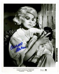9r145 CARROLL BAKER signed 8x10 still '65 playing the blonde bombshell Jean Harlow!