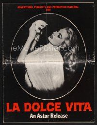 9z187 LA DOLCE VITA pressbook '61 Federico Fellini, Marcello Mastroianni, sexy Anita Ekberg!