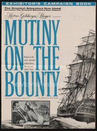9z205 MUTINY ON THE BOUNTY pressbook '62 Marlon Brando & sexy Tarita, directed by Lewis Milestone!