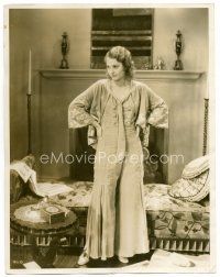 1e540 BARBARA STANWYCK deluxe 11x14 still '30s full-length & super young from an early movie!