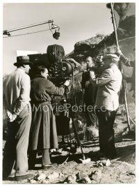 1e639 JUAREZ candid deluxe 10x13.75 still '39 Dieterle directs Aherne's death scene by Crail!