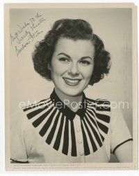 1e203 BARBARA HALE signed 8x10 still '50 head & shoulders smiling portrait of the pretty actress!