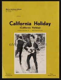 1f257 SPINOUT Belgian pressbook '66 Elvis playing guitar, no brakes on the fun, California Holiday!
