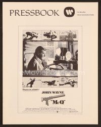 1f520 McQ pressbook '74 John Sturges, John Wayne is a busted cop with an unlicensed gun!