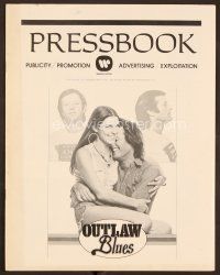 1f554 OUTLAW BLUES pressbook '77 mugshots of crook Peter Fonda & holding sexy Susan Saint James!