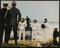 1s046 ESCAPE FROM THE PLANET OF THE APES color 16x20 still '71 soldiers meet apes on beach!