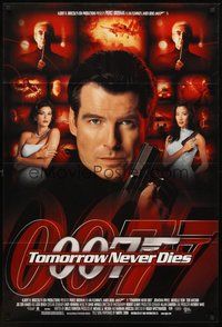 1w892 TOMORROW NEVER DIES 1sh '97 super close image of Pierce Brosnan as James Bond 007!
