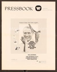 1y113 DROWNING POOL pressbook '75 cool image of Paul Newman as private eye Lew Harper!