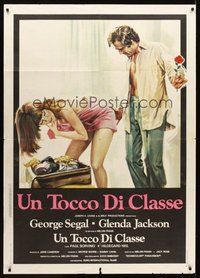 1z501 TOUCH OF CLASS Italian 1p '73 different sexy art of George Segal & Glenda Jackson!