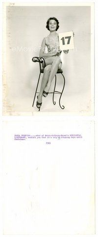 2a516 PAULA PRENTISS 8x10 still '62 sexiest seated portrait reminding you it's only 17 days to Xmas!