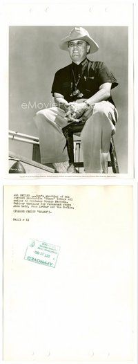 2a570 SHANE candid 8x11 key book still '53 director George Stevens smiling & sitting on ladder!