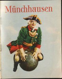 2h362 ADVENTURES OF BARON MUNCHAUSEN Danish program '43 different images with naked women!