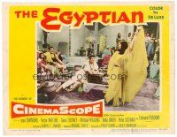 2j258 EGYPTIAN LC #7 '54 Victor Mature laughs at Edmund Purdom staring at sexy dancer Bella Darvi!