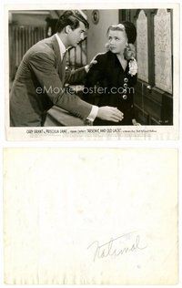 2k082 ARSENIC & OLD LACE 8x10 still '44 close up of Cary Grant & Priscilla Lane, Frank Capra