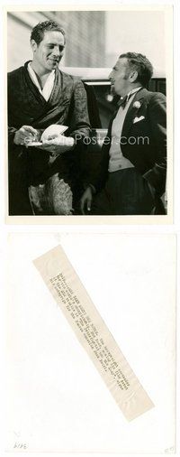 2k611 PRIZEFIGHTER & THE LADY candid 7.75x10 still '33 boxer Max Baer gives autograph to Jack Pearl