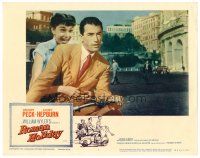 2t158 ROMAN HOLIDAY LC #8 R60 close up of excited Audrey Hepburn & Gregory Peck riding on Vespa!