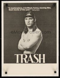 2w043 ANDY WARHOL'S TRASH special 14x19 '70 close up of barechested Joe Dallessandro!