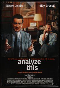 2y075 ANALYZE THIS DS 1sh '99 psychiatrist Billy Crystal is analyzing gangster Robert DeNiro!