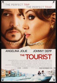 2y736 TOURIST advance DS 1sh '10 von Donnersmarck, cool image of Johnny Depp & Angelina Jolie!