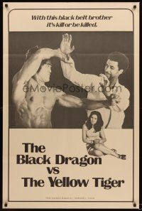 2z097 BLACK DRAGON VS. THE YELLOW TIGER 1sh '75 cool kung fu image w/ Bruce Lee look-alike!