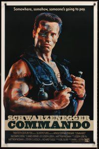 2z162 COMMANDO 1sh '85 Arnold Schwarzenegger is going to make someone pay!