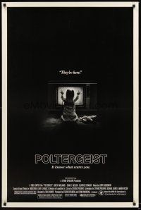 2z596 POLTERGEIST 1sh '82 Tobe Hooper, classic, they're here, Heather O'Rourke by TV!