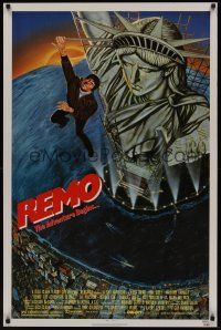 2z633 REMO WILLIAMS THE ADVENTURE BEGINS 1sh '85 Fred Ward clings to the Statue of Liberty!