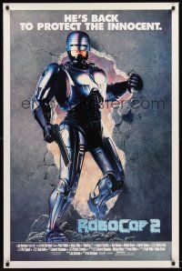 2z653 ROBOCOP 2 int'l 1sh '90 full-length image of cyborg policeman Peter Weller, sci-fi sequel!