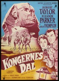 3b669 VALLEY OF THE KINGS Danish '55 Robert Taylor & Eleanor Parker by Sphinx in Egypt!