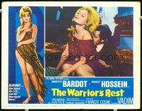 3h542 LOVE ON A PILLOW LC '64 Warrior's Rest, Robert Hossein kisses sexy Brigitte Bardot's back!