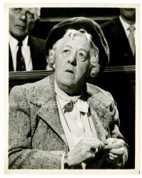 3k487 MARGARET RUTHERFORD 8x10 still '60s close up knitting as Agatha Christie's Miss Marple!
