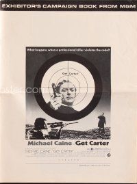 3r226 GET CARTER pressbook '71 Michael Caine with gun in assassin's scope!
