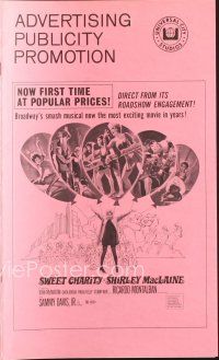 3w381 SWEET CHARITY pressbook '69 Bob Fosse musical starring Shirley MacLaine, it's all about love!