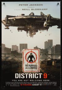 3y262 DISTRICT 9 advance DS 1sh '09 Neill Blomkamp, Sharlto Copley, cool image of giant space ship!