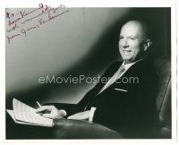 3z447 JIMMY VAN HEUSEN signed deluxe 8x10 publicity still '70s smoking portrait with sheet music!