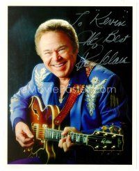 3z467 ROY CLARK signed color deluxe 8x10 publicity still '90s the country singer with his guitar!