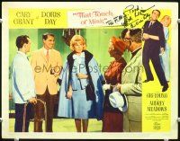 3z109 THAT TOUCH OF MINK signed LC #5 '62 by Doris Day, who is standing with Cary Grant in lobby!