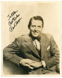 3z409 ROBERT SHAYNE signed deluxe 8x10 still '40s smiling portrait wearing suit & bowtie!