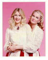 3z214 DIANE LADD signed 3x5 index card '00s includes color REPRO still w/her daughter Laura Dern!
