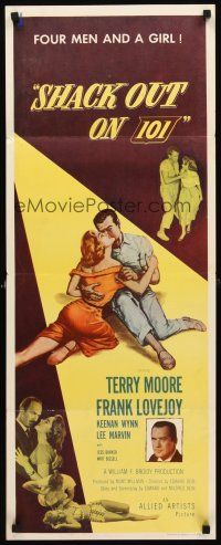 4e465 SHACK OUT ON 101 insert '56 Terry Moore & Lee Marvin on the shady side of the highway!