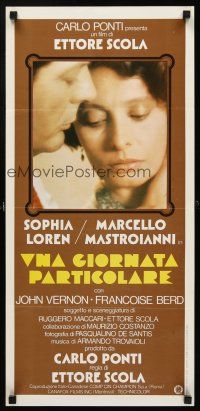 4e767 SPECIAL DAY Italian locandina '77 great image of Sophia Loren & Marcello Mastroianni!