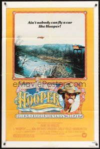 4g434 HOOPER 1sh '78 great portrait of stunt man Burt Reynolds plus car jumping ravine!