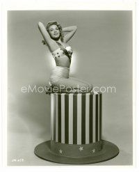 4h328 JAYNE MANSFIELD 8x10 still '50s incredible portrait in sexy patriotic swimsuit on giant hat!