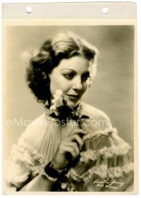 4h397 LORETTA YOUNG 8x11 key book still '33 the beautiful star holding flower from Man's Castle!