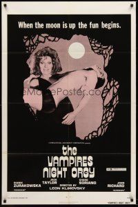 4z929 VAMPIRE'S NIGHT ORGY 1sh '74 wacky horror image, when the moon is up, the fun begins!