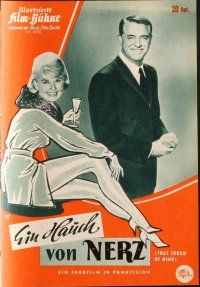 5b239 THAT TOUCH OF MINK German program '62 different images of Cary Grant & pretty Doris Day!