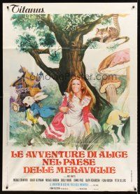 5c230 ALICE'S ADVENTURES IN WONDERLAND Italian 1p '74 completely different art of characters!